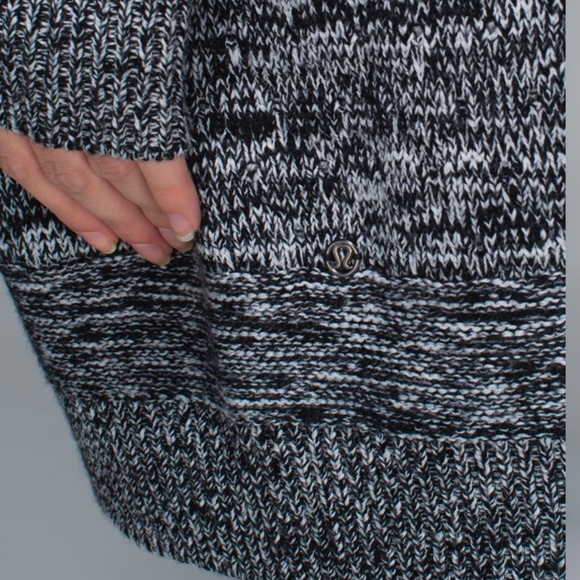 Lululemon NWOT Cardi All Day (XS/S) - Picture 12 of 16